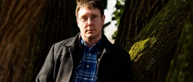 Event-Image for 'Die Wein-Lese im April: "Der Mediator" mit Moritz Hildt'