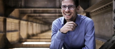 Event-Image for 'Eröffnung der Büchertelefonzelle + Lesung mit Titus Müller'