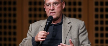 Event-Image for '„Auf eine Currywurst mit Gregor Gysi“'