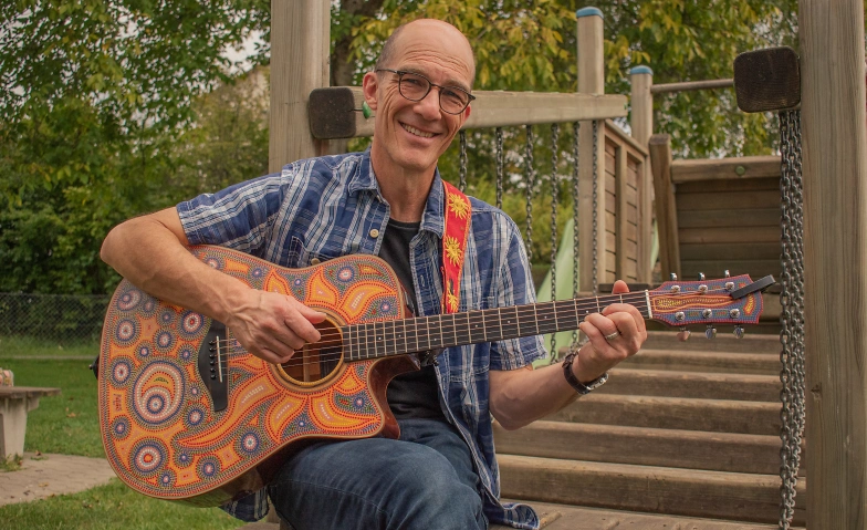 Andrew Bond am 40. Osterbazar der Schule Sihlau Tickets