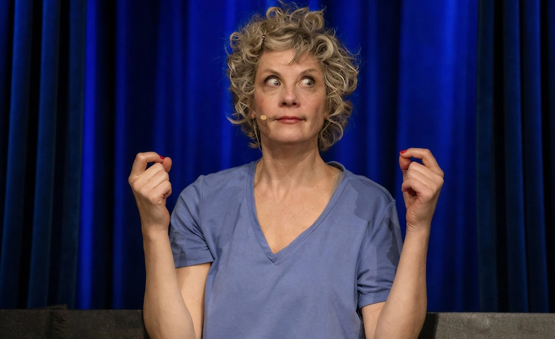 Anna Sch&auml;fer: "Schlafende Hunde" Tickets