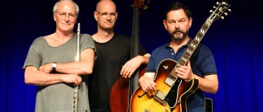 Event-Image for 'Zwischenraum - Konzert & Lesung mit August Zirner'