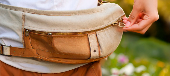 bauchtasche