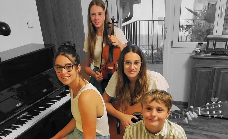 Die Schrempf Sisters live auf dem Dorfplatz! Dorfplatz bei der Schiffstation, Beckenried Tickets