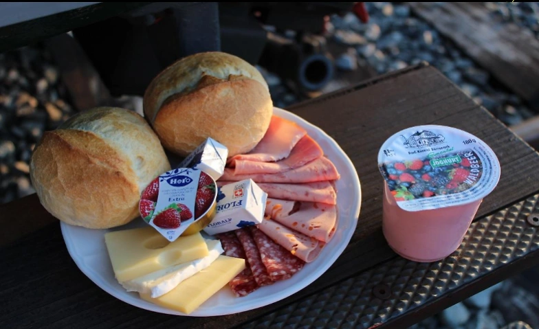 Muttertagsbrunch auf der Emmentalbahn Bahnhof Huttwil, Bahnhofstrasse 44d, 4950 Huttwil Tickets