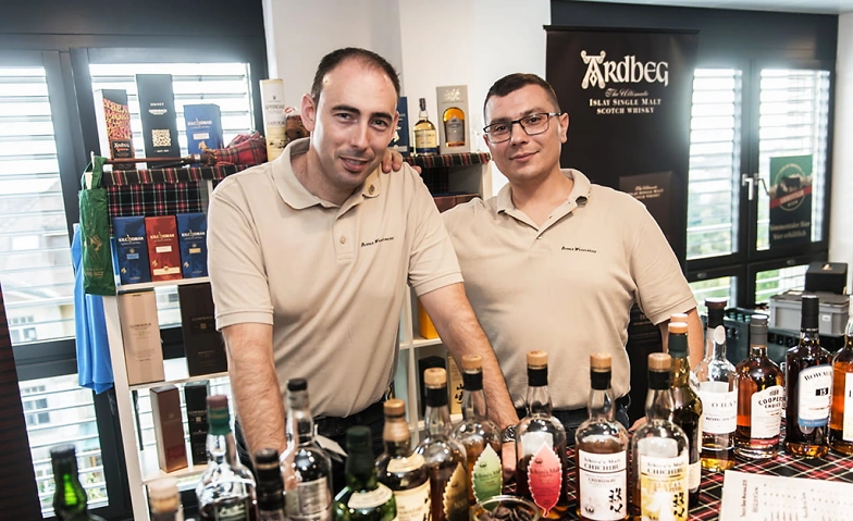 Whisky Bibliothek is back in town Tickets