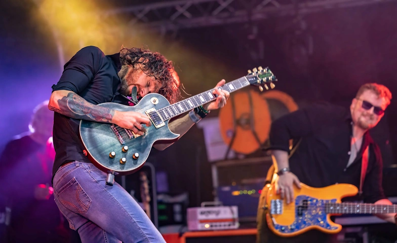 Dom Martin &amp; Band (IRL) Tickets