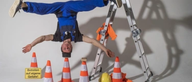 Event-Image for '“Die Baustelle steht Kopf” – Akrobatik-Zirkus-Familien Show'