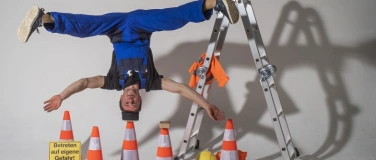 Event-Image for '“Die Baustelle steht Kopf” – Akrobatik-Zirkus-Familien Show'