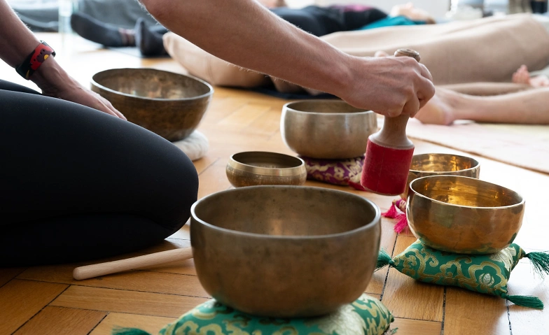 Event-Image for 'Yin & Soundbath'