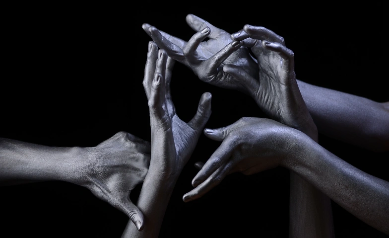 Event-Image for 'betwixt'