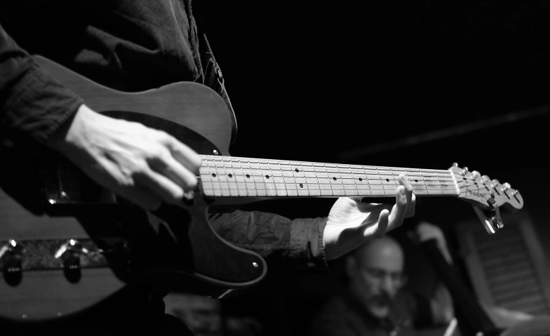 HIDÉN HARLEKIN JAZZ NIGHT DUO Roberto Bossard & Lukas Gernet Hidén Harlekin Jazz Kissa Club, Bahnhofstrasse 30, 6300 Zug Tickets