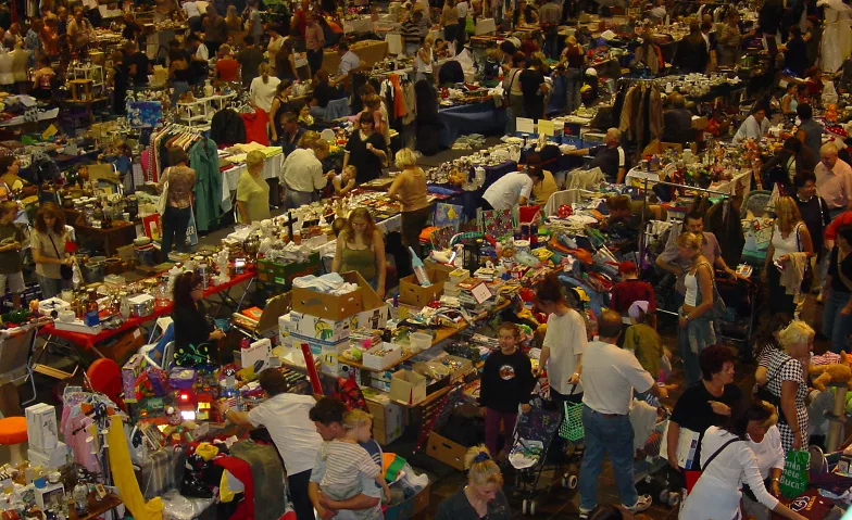 Hallenflohmarkt in Klarsfeld Bürgerhaus, Allacher Straße 1, 85757 Karlsfeld Billets