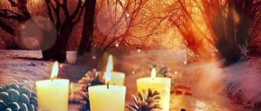 Event-Image for 'Candlelight Yoga & Klang'