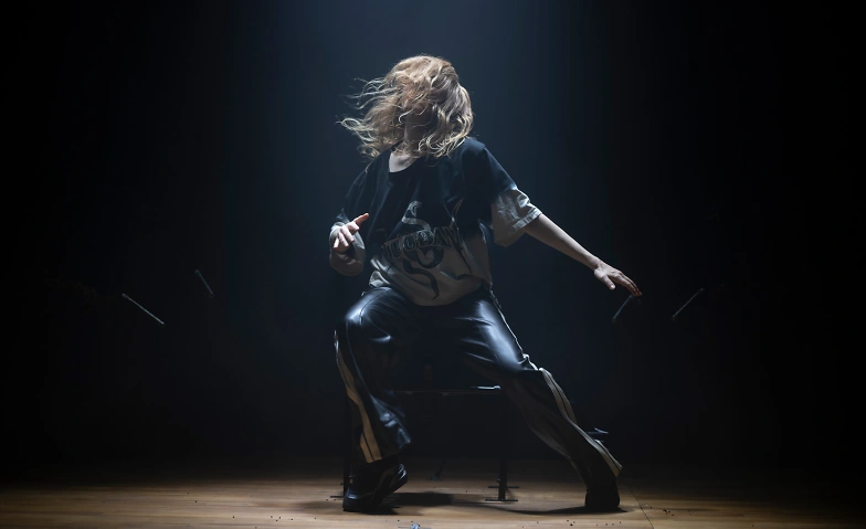 Event-Image for 'Kat V&aacute;lastur, Dive into You'