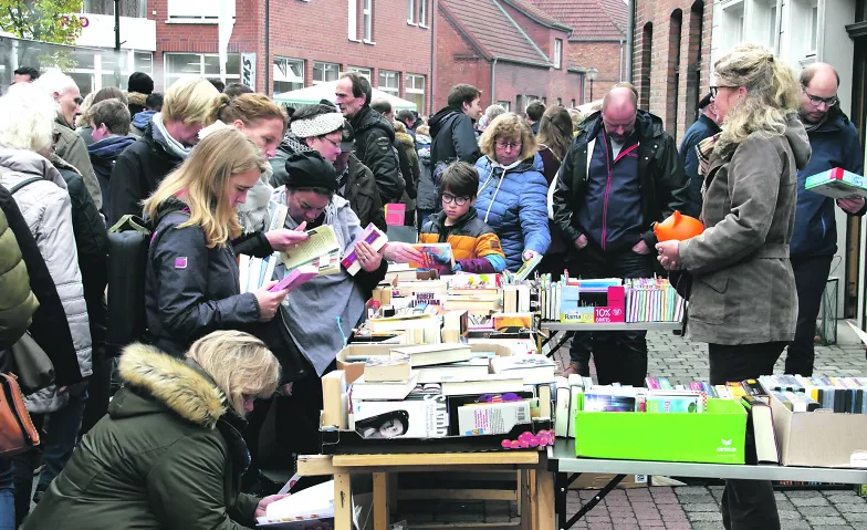 Kindertrödelmarkt zum Allerheiligenmarkt am 03.11.2024 Allerheiligenmarkt Sassenberg, Schürenstraße, 48336 Sassenberg Tickets