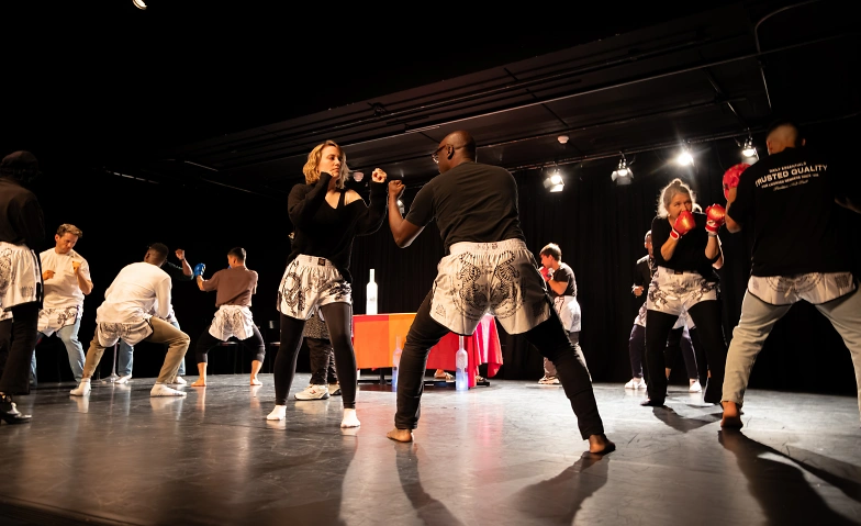 Event-Image for 'EINISCH E MEINIG, BITTE! – Generationenclub Bühne Aarau'