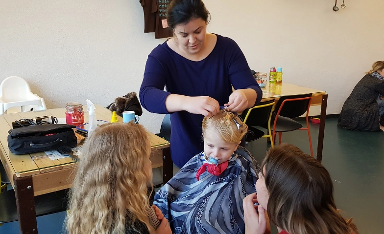 Event-Image for 'Kindercoiffeuse'