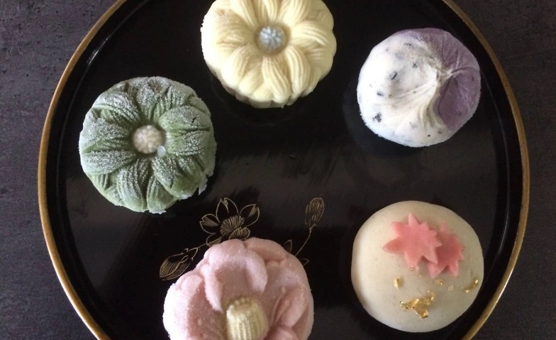 Handmade Happiness - Wagashi: S&uuml;sse Kunst aus Japan - KONOMI Billets