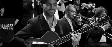 Event-Image for 'Sous Les &Eacute;toiles &ndash; Strike a Chord'