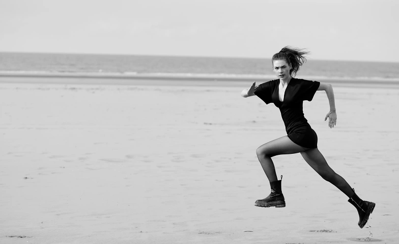 Event-Image for 'Fotoausstellung "Ines Growth Journey&ldquo; und "Lorena Velvet All'