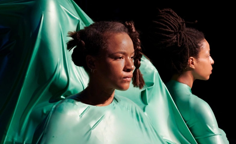 Event-Image for 'to build to bury to remember. Performance von Sarah Ama Duah'