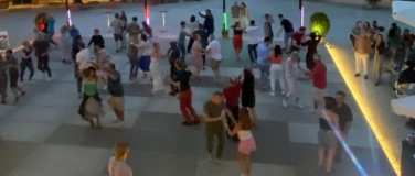 Event-Image for 'Tanzen im Schlosshof  Lindy Hop mit Swing Machine und Crash'