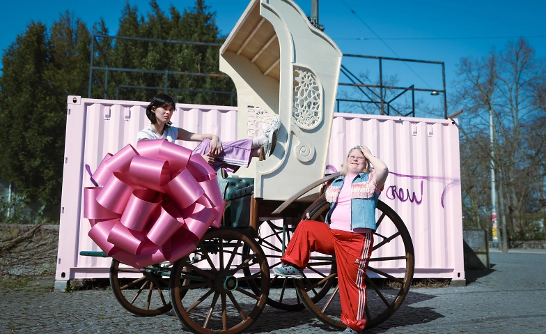 Britney's Fears. The Making of: A Princess Tickets