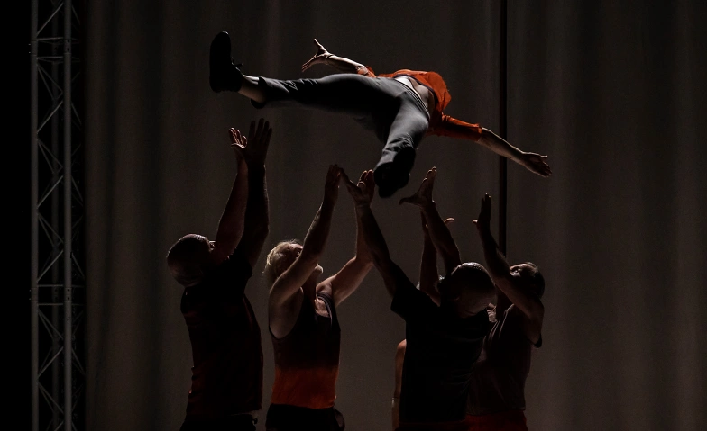 Event-Image for 'Glorious Bodies'