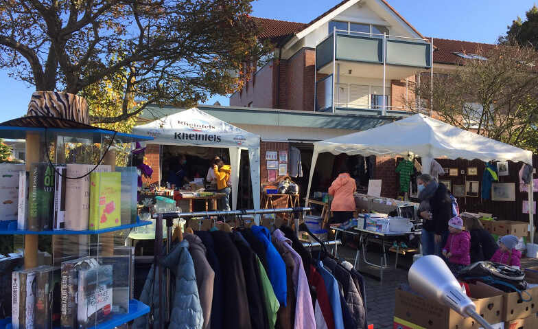 DER Garagenflohmarkt für den guten Zweck Markets Flea market 08.