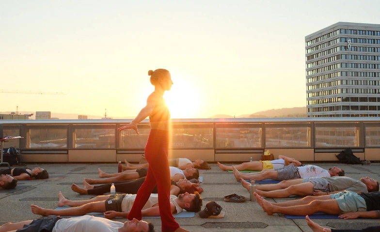 GOODBYE MONDAY BLUES: SUNSET FLOW&nbsp;on TONI AREAL ROOFTOP Tickets